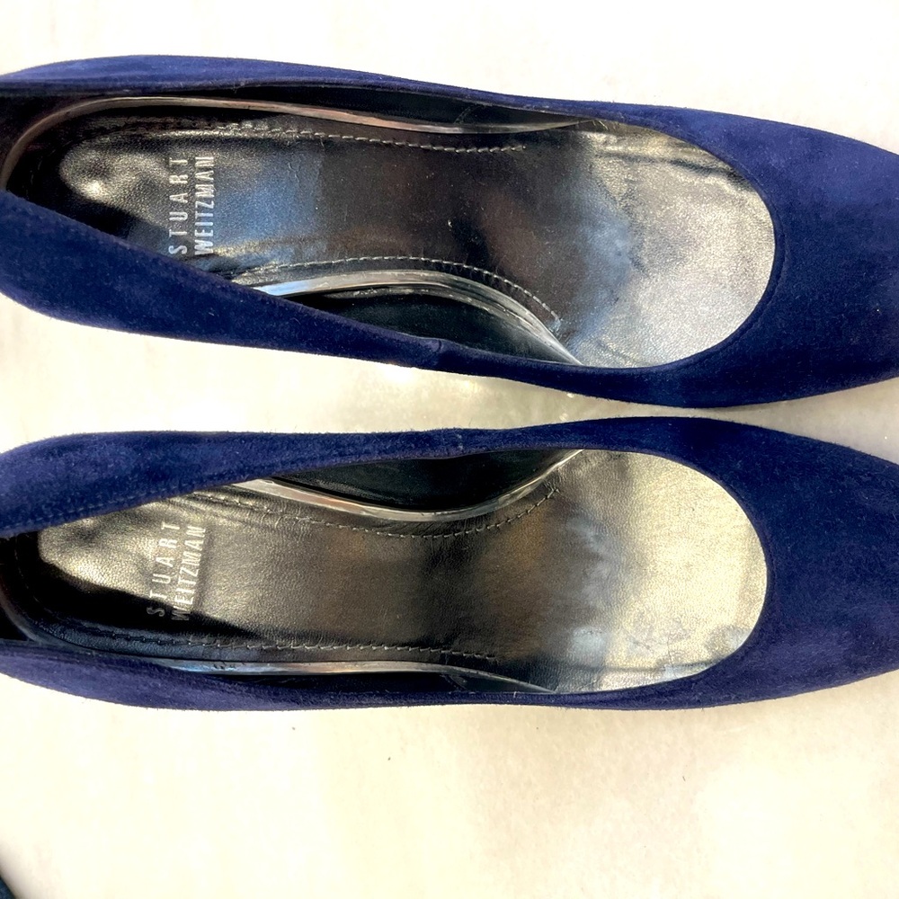 Brand new Stuart Weirzman shoes in blue